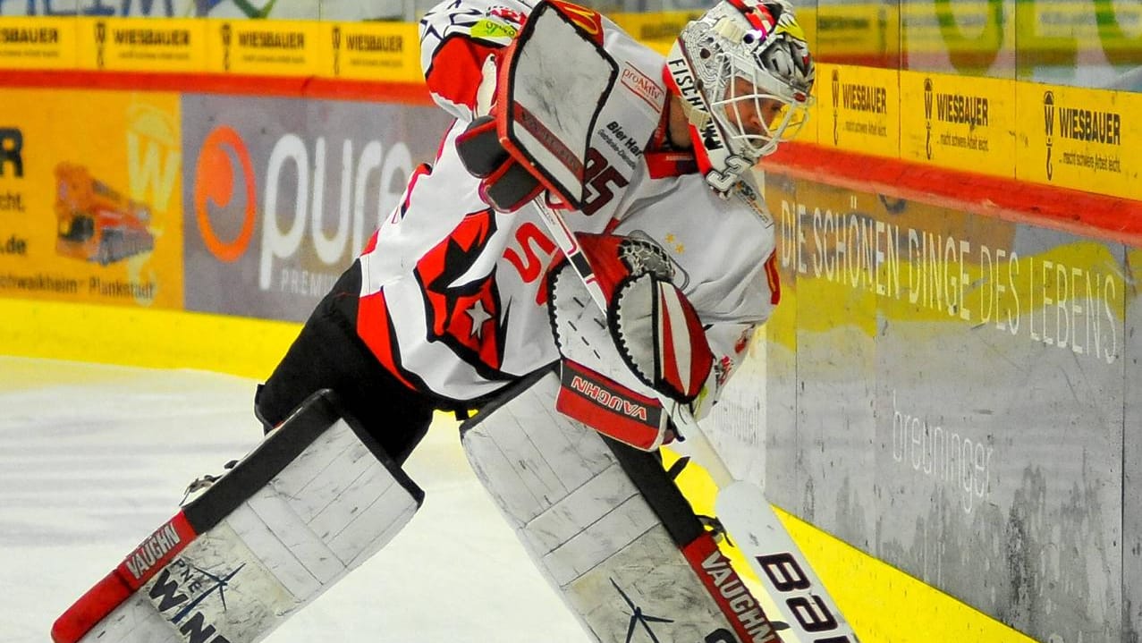 Torwart Jerry Kuhn von den Fischtown Pinguins.