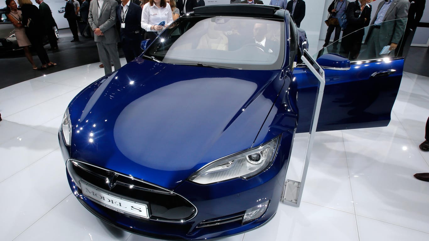Tesla lieferte weniger Autos aus als geplant.