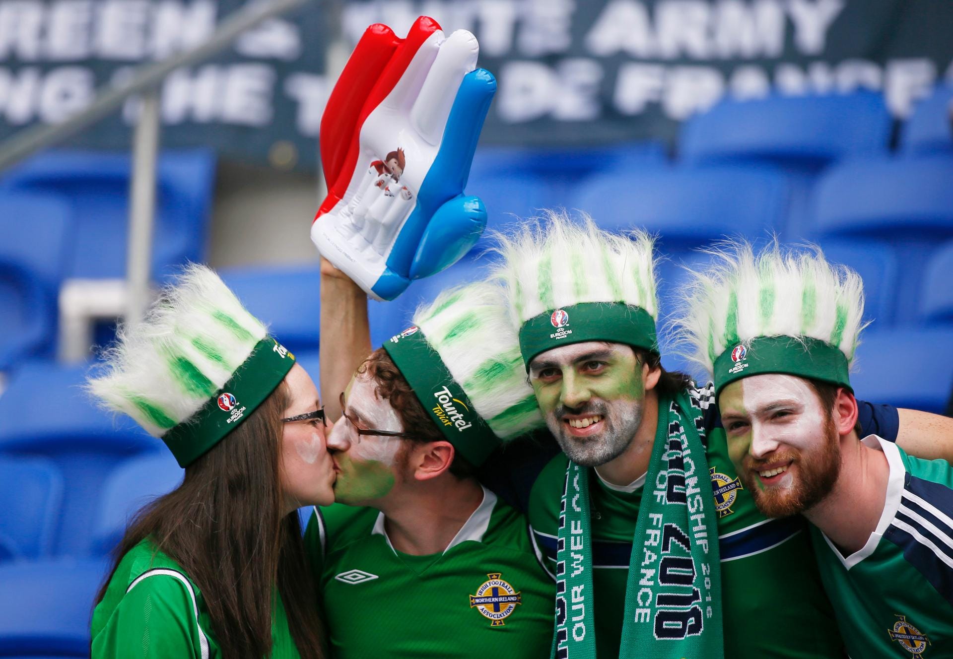Nordirlands Fans hatten bei der EM allen Grund sich zu küssen.