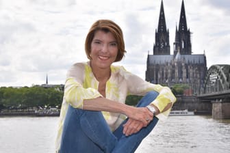 Moderatorin Bettina Böttinger berichtet in einer WDR-Doku offen aus ihrem Leben.