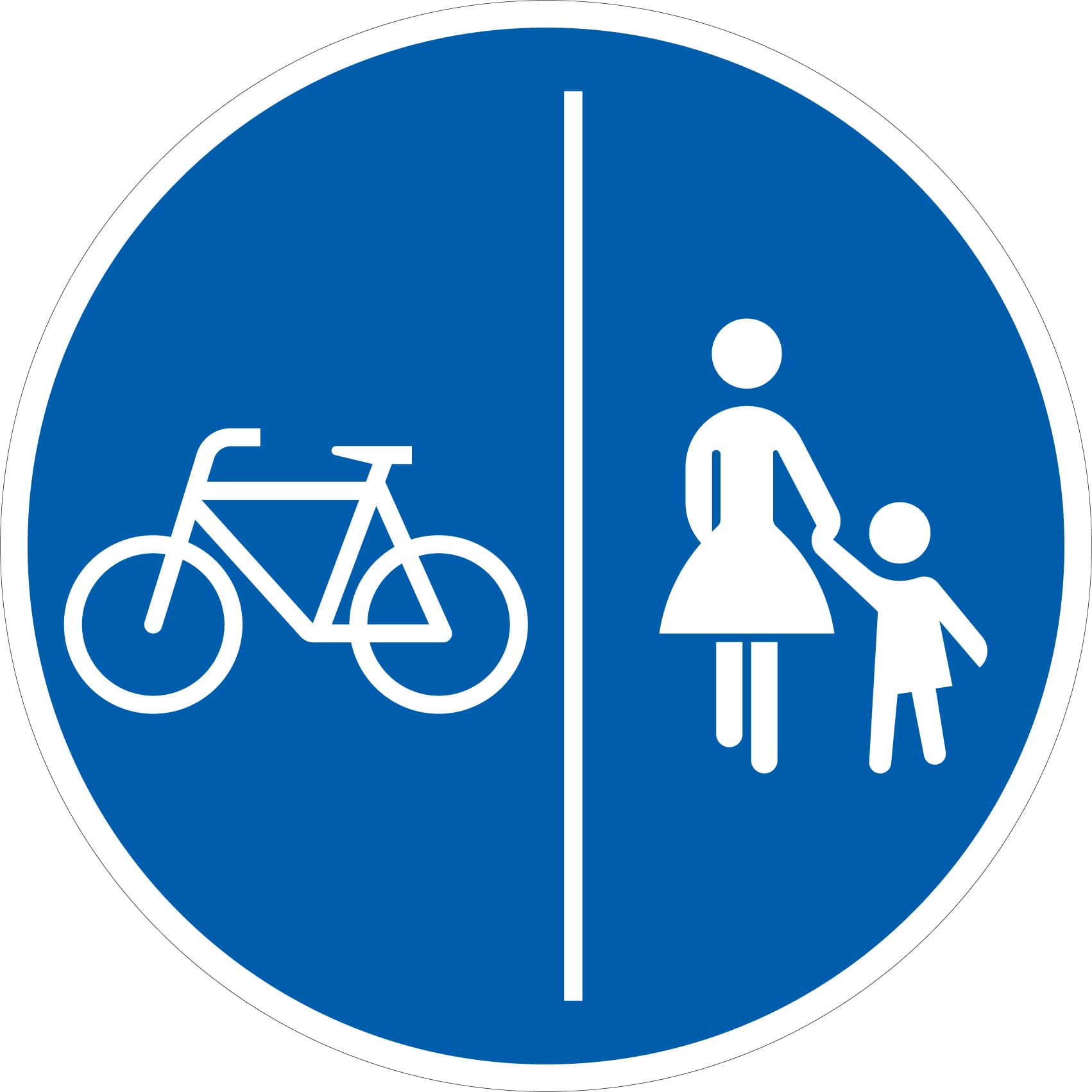 Trennt eine weiße Linie senkrecht das Radwegschild, dann müssen Radfahrer die eine Seite und Fußgänger die andere Seite des Weges benutzen.