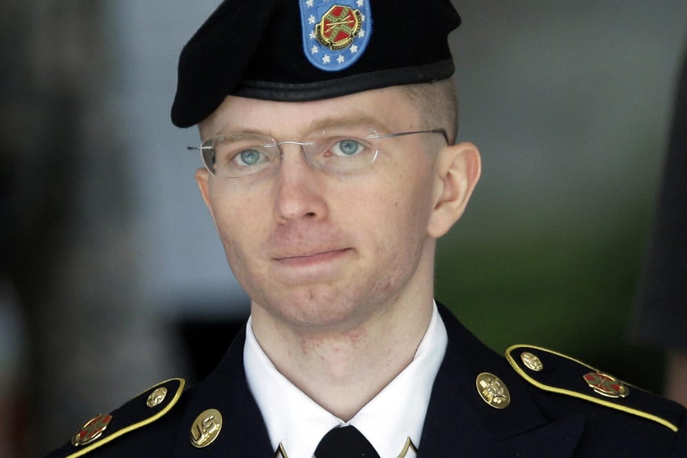 Der frühere US-Soldat und Whistleblower Bradley Manning lebt heute als Frau und ist wegen seiner Enthüllungen inhaftiert.
