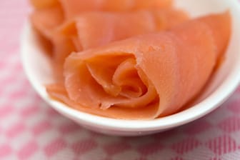 Rückruf für Raeucherlachs und Graved Lachs.