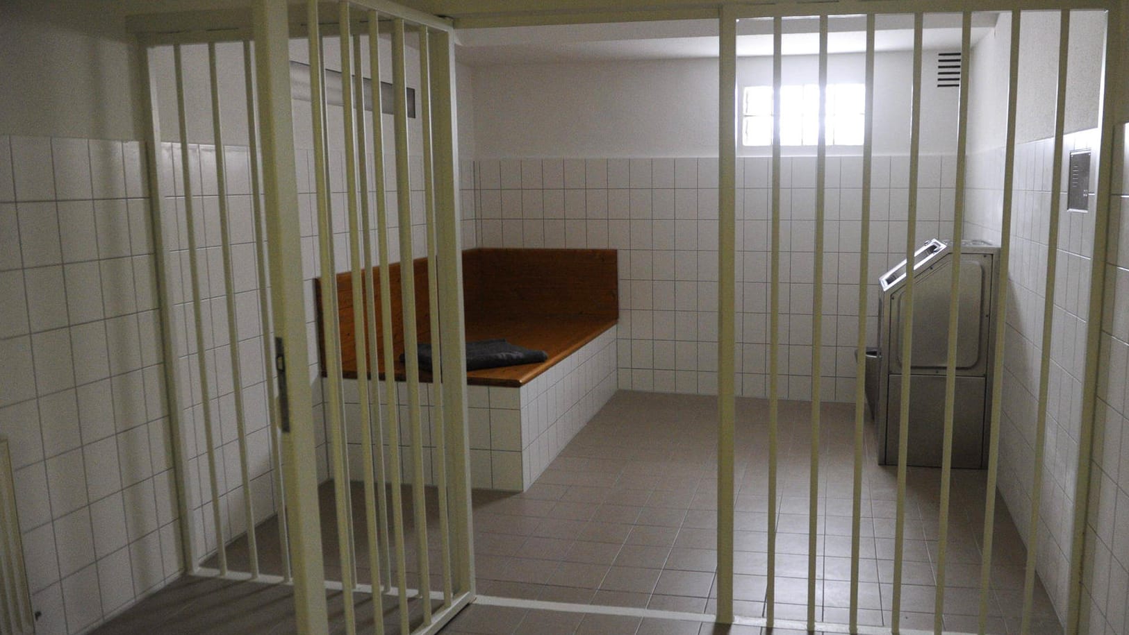 Eine Arrestzelle ist eher ungemütlich. (Symbolfoto)