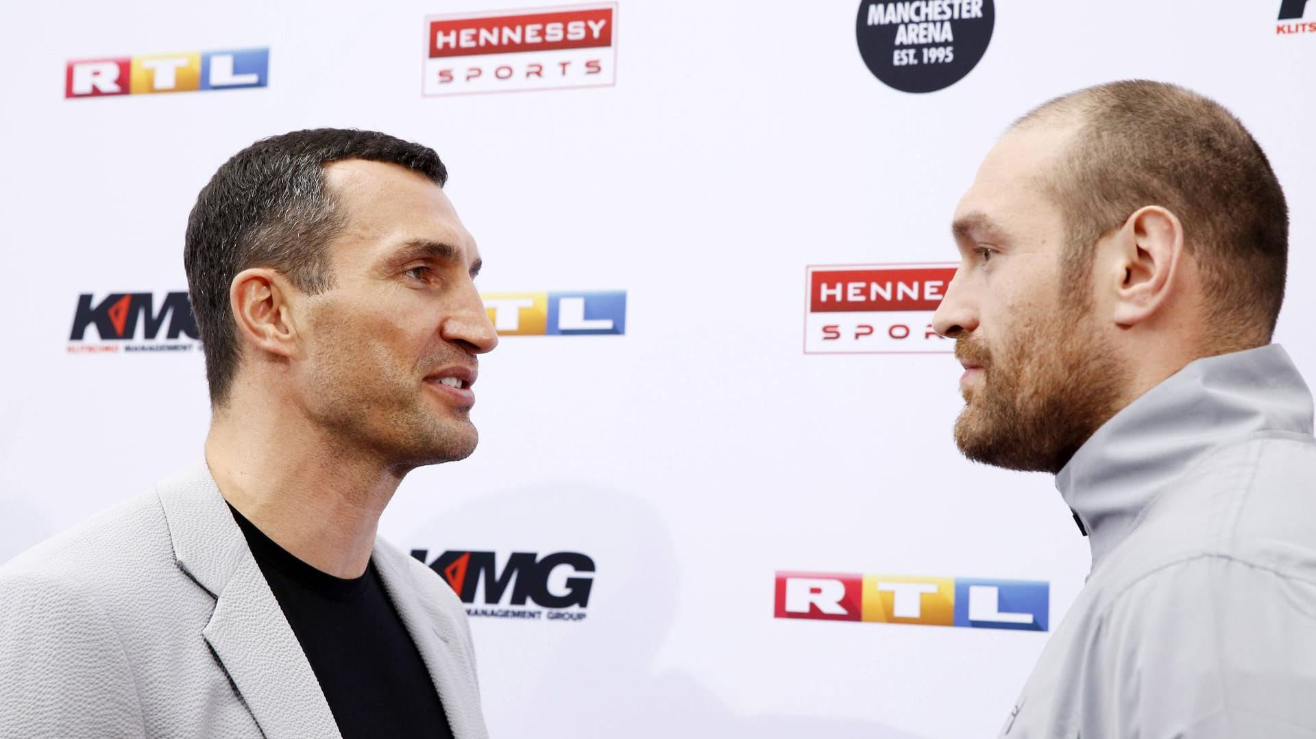 Stehen sich am 29. Oktober in Manchester gegenüber: Wladimir Klitschko (li.) und Tyson Fury.