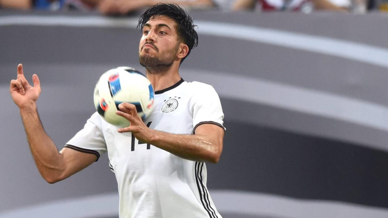 Emre Can kommt gegen Frankreich zu seinem EM-Debüt.