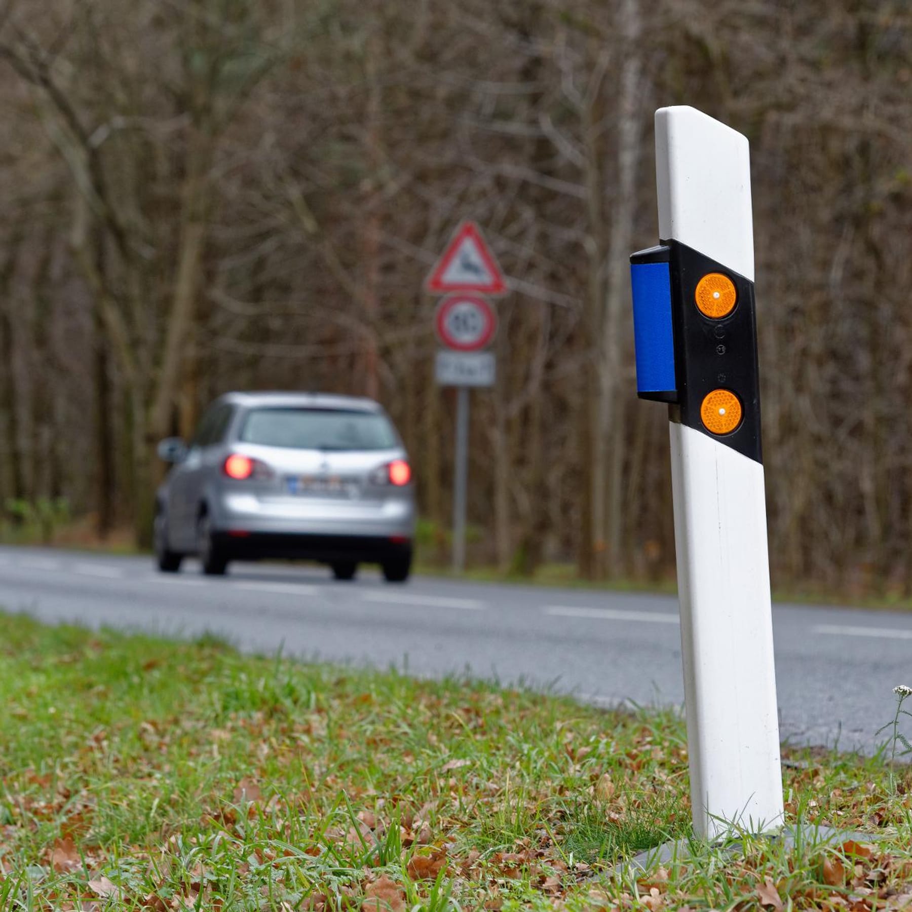 Straßenreflektoren Fahrbahnmarkierungsbolzen für Bürgersteige, 