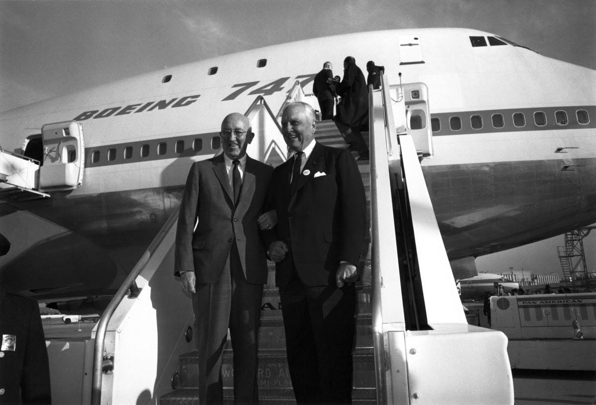 Die Boeing 747 ist das wohl bekannteste Flugzeug des Herstellers aus Seatle. Pan Am flog die ersten "Jumbojets". 1969 hob das Riesenflugzeug erstmals ab.