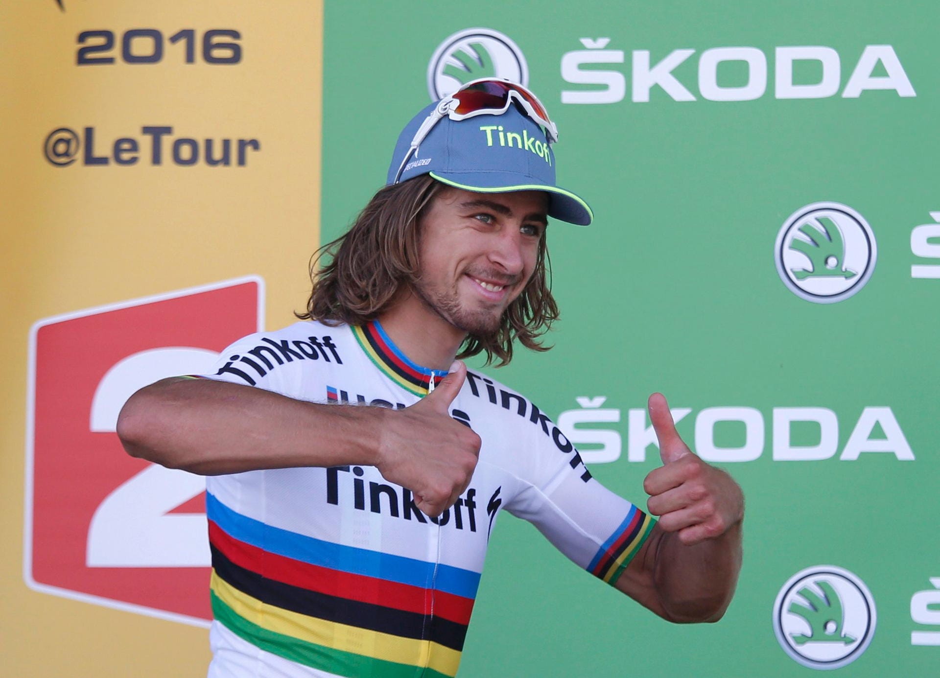 Daumen hoch: Peter Sagan freut sich über seinen zweiten Etappensieg bei der diesjährigen Tour.