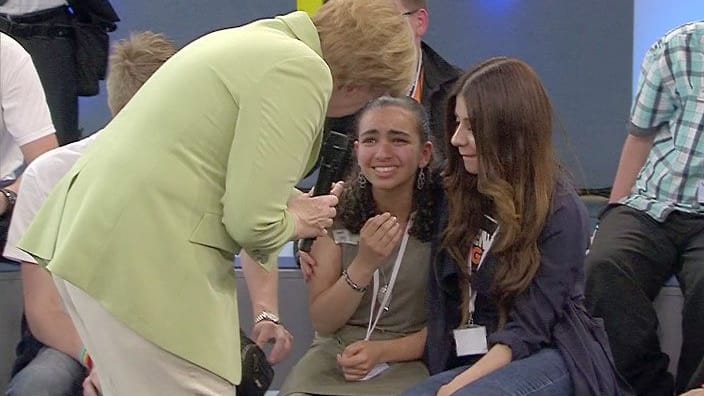 Reem traf bei der Diskussionsveranstaltung "Gut leben in Deutschland" in Rostock auf Bundeskanzlerin Merkel.