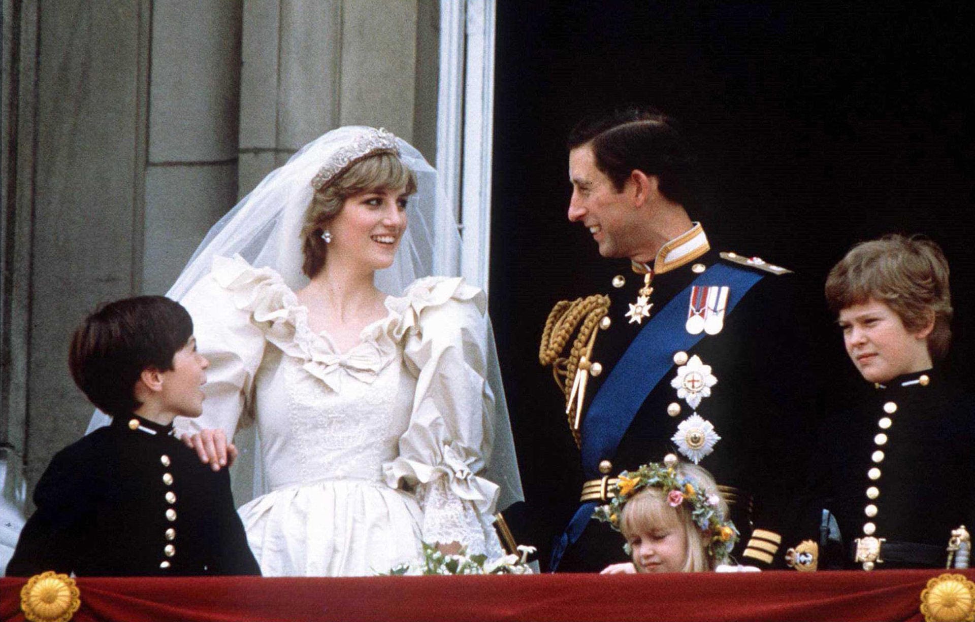 Die Trauung zwischen Prinz Charles und Diana Spencer im Juli 1981 galt vielen als Traumhochzeit schlechthin. Wer konnte damals schon ahnen, dass die Ehe 1996 wieder geschieden werden würde?