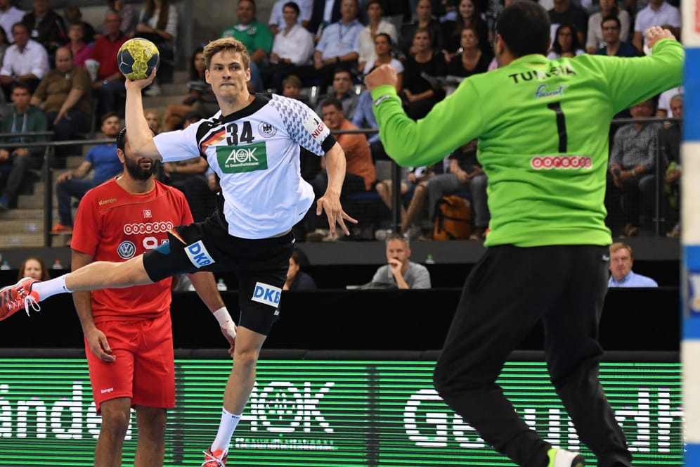 Die deutsche Handball-Nationalmannschaft testete vor Olympia 2016 gegen Tunesien und gewann 38:32.