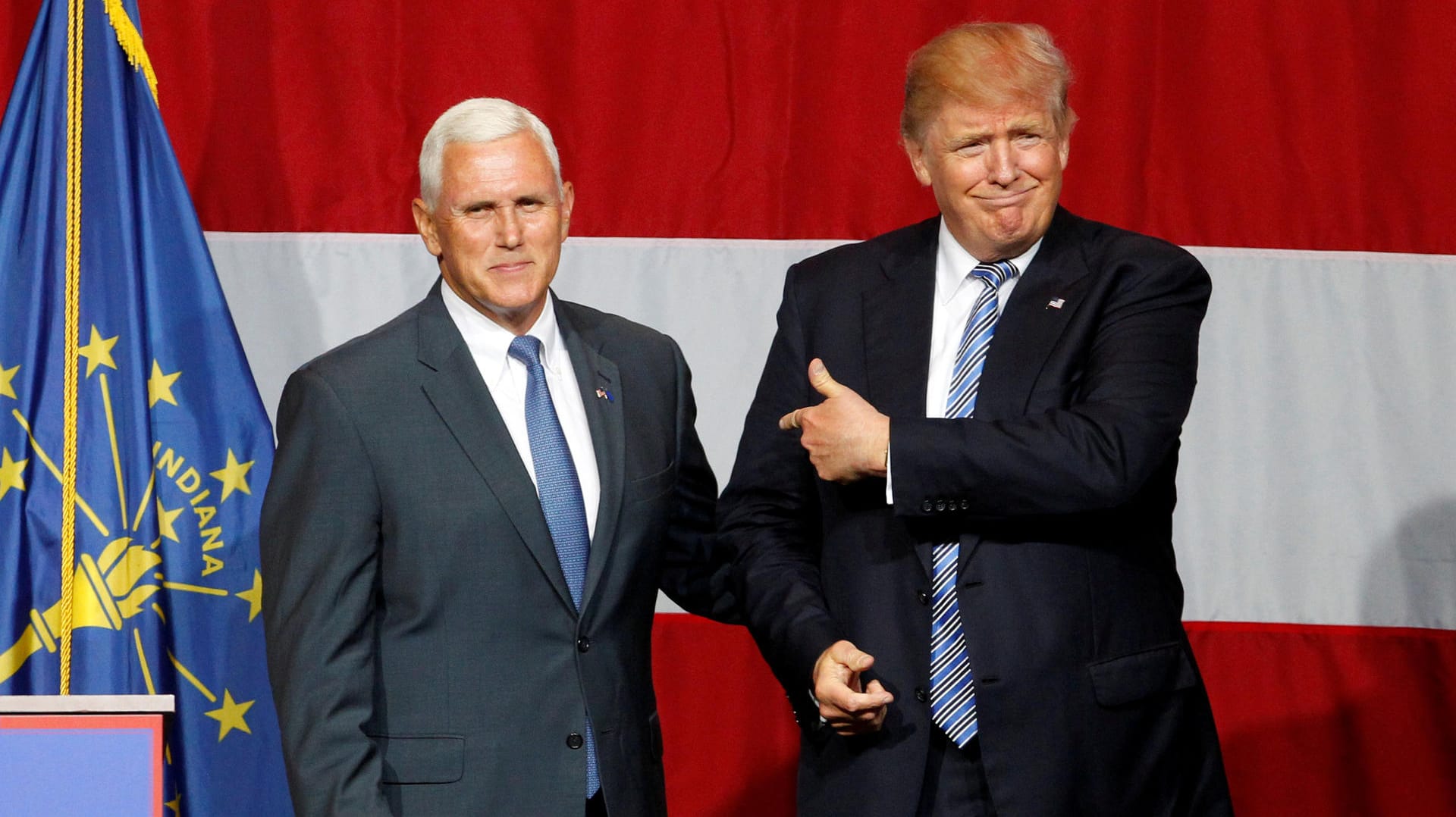 Mike Pence wird neben Donald Trump (re.) ins Rennen um die amerikanische Präsidentschaft gehen. Mike Pence wird neben Donald Trump (re.) ins Rennen um die amerikanische Präsidentschaft gehen.