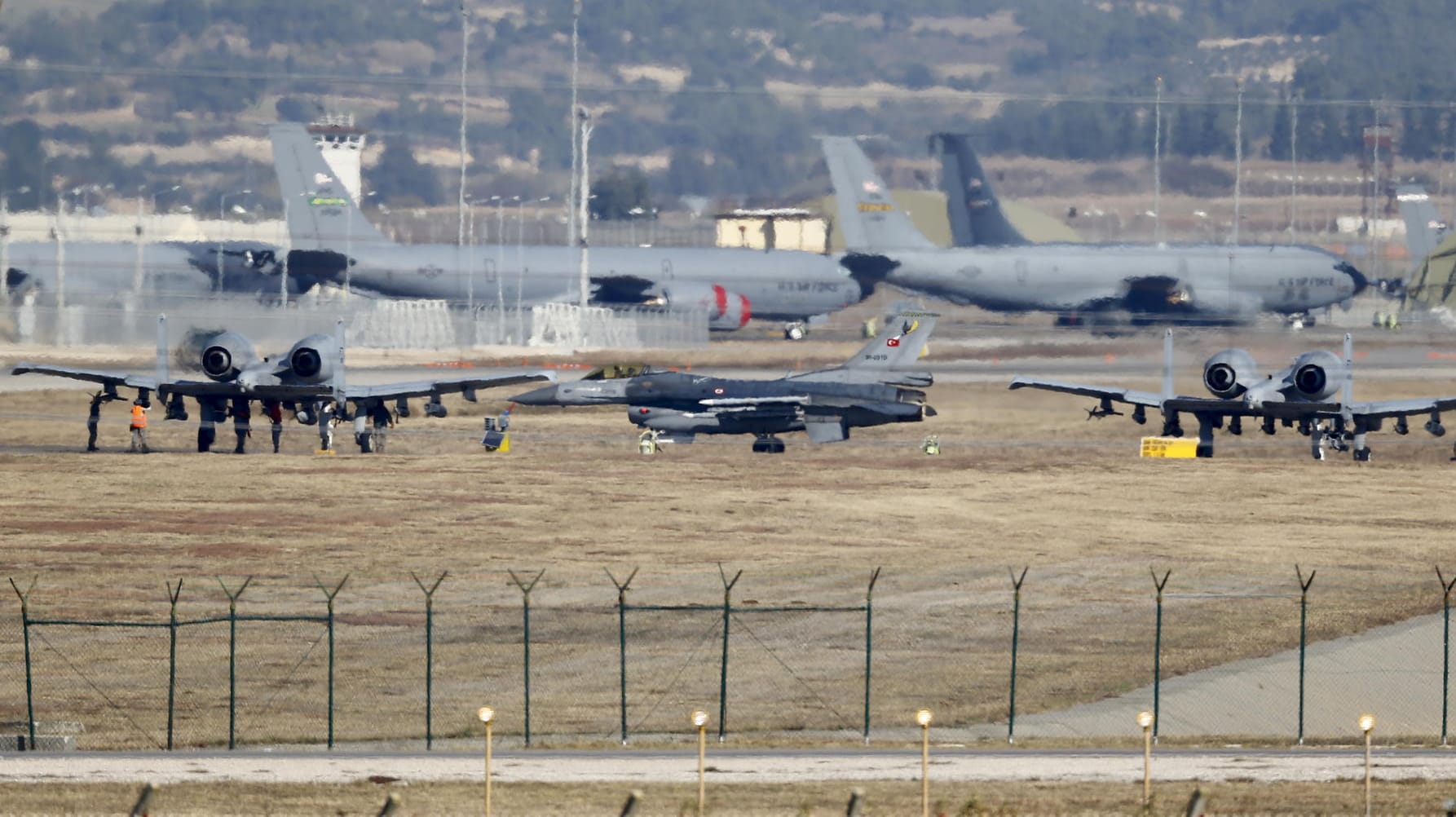 Flugzeuge auf der Luftwaffenbasis Incirlik.