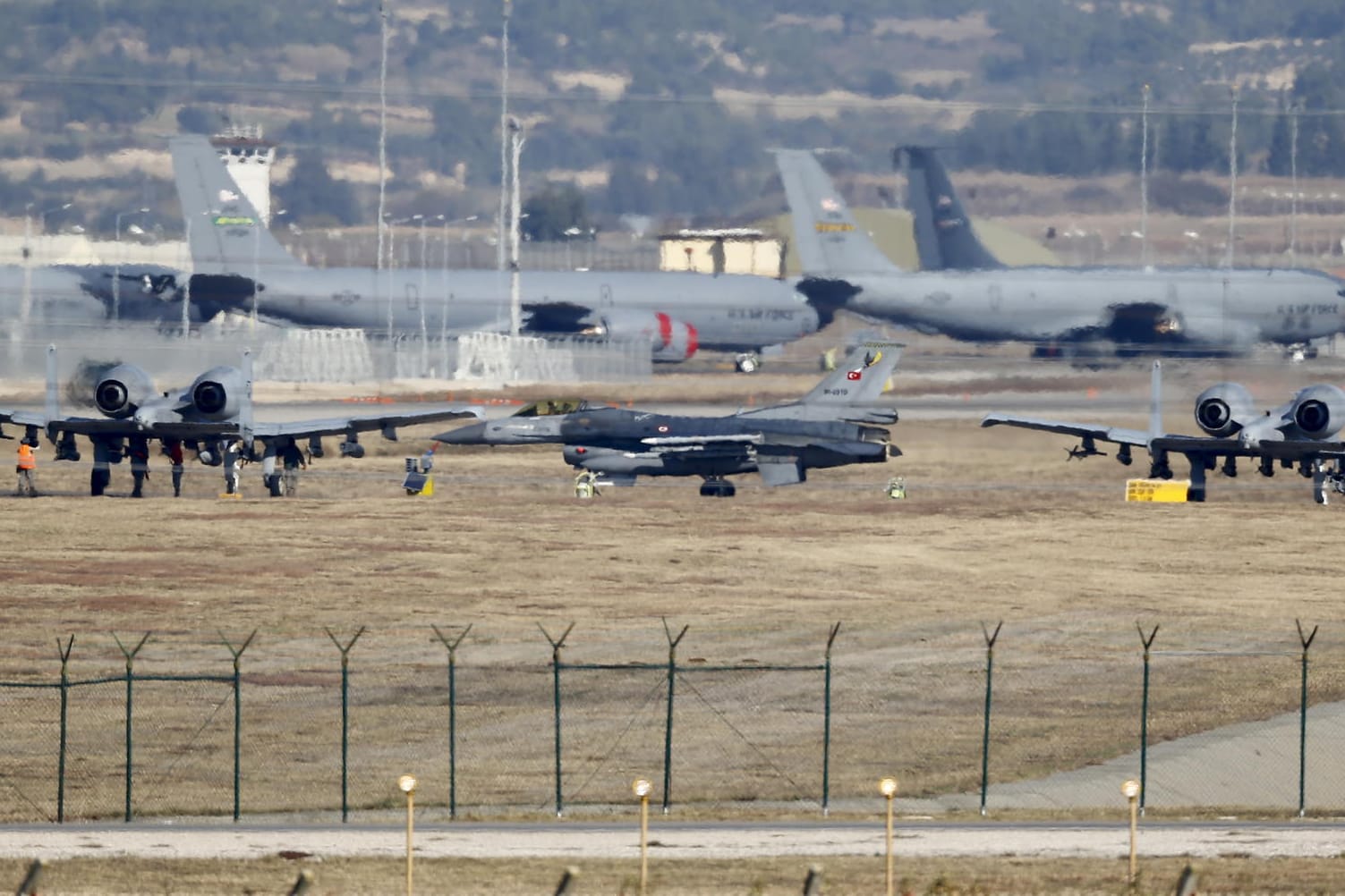 Flugzeuge auf der Luftwaffenbasis Incirlik.