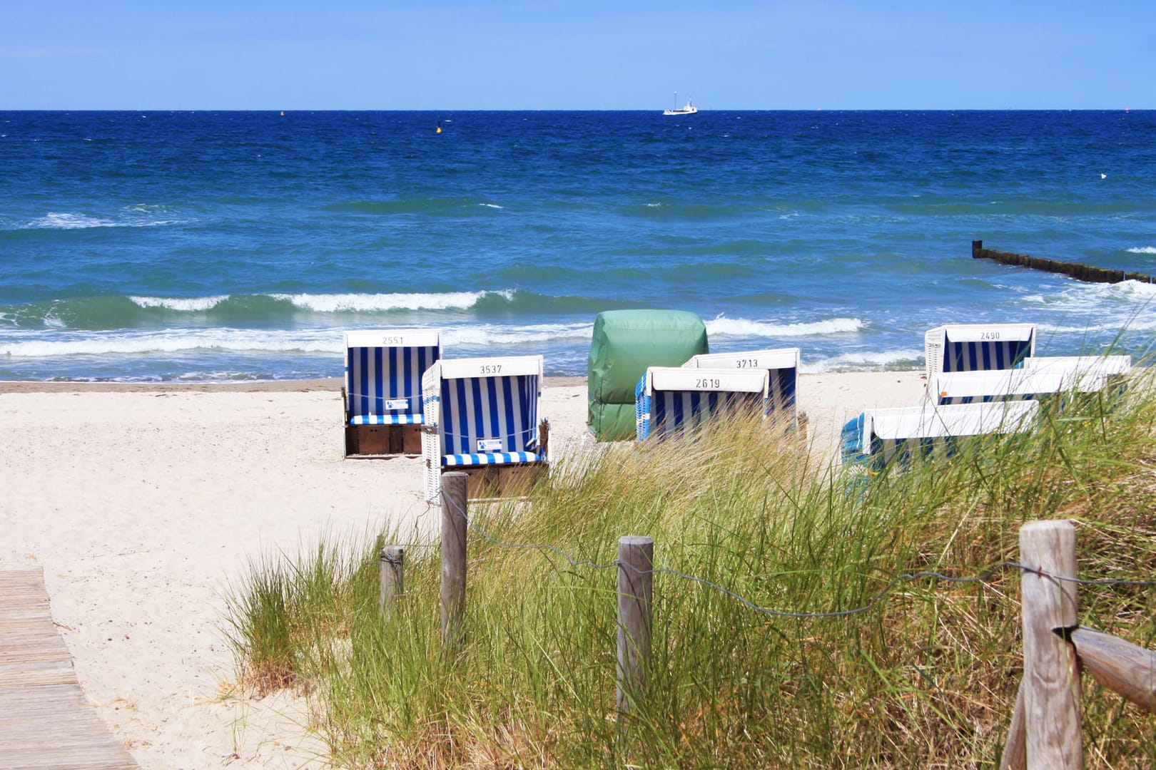 Die Strände an Nord- und Ostsee zählen zu den beliebtesten Reisezielen in Deutschland.