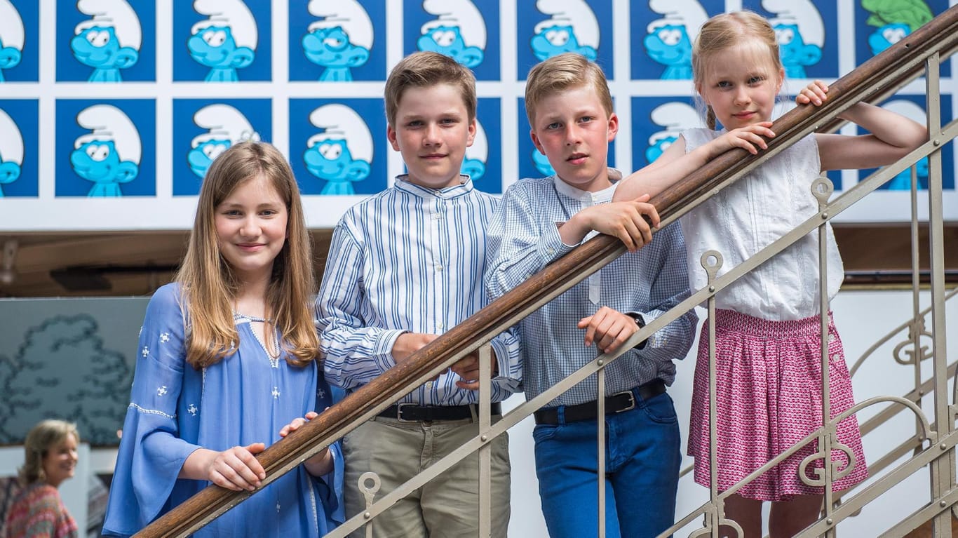 Der royale, belgische Nachwuchs: Kronprinzessin Elisabeth (14), Prinz Gabriel (12), Prinz Emmanuel (10) und Prinzessin Eleonore (8).
