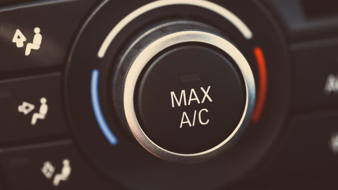 Mit ein paar Tricks lässt sich die Klimaanlage im Auto effizienter nutzen.