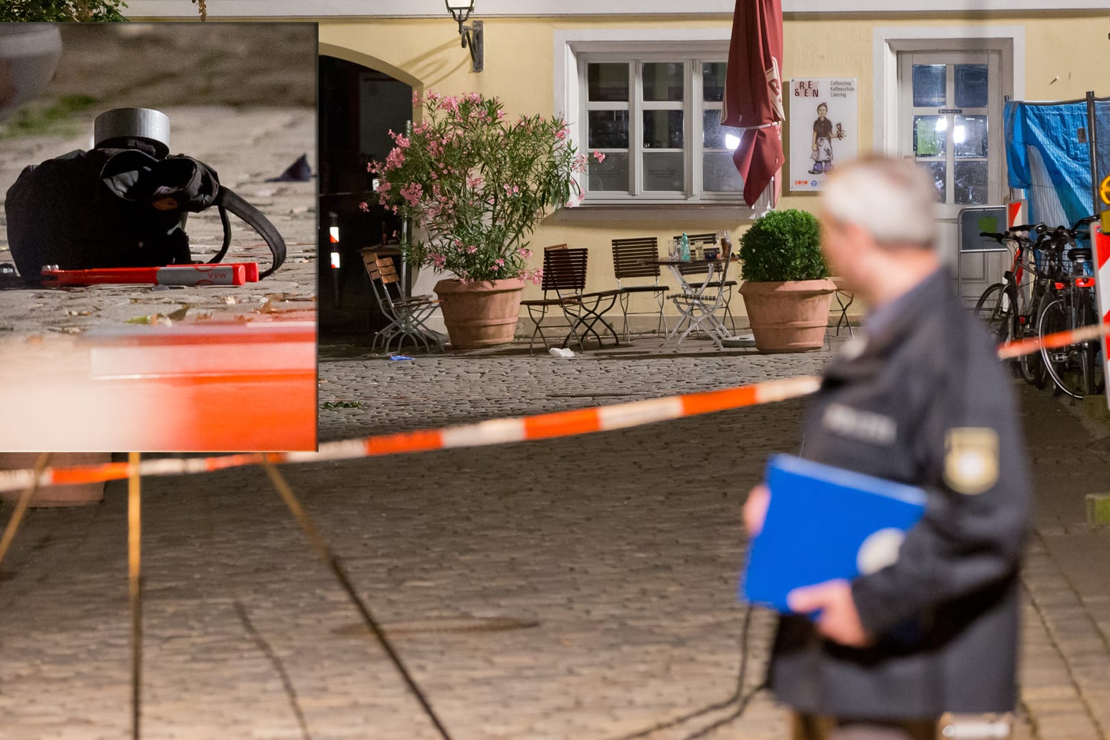 Am Tatort in Ansbach hat die Polizei einen Rucksack gefunden, der dem Täter gehört haben soll.