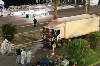Der Terror-Lkw von Nizza. Die Polizei konnte den Fahrer erst erschießen, nachdem er über 80 Menschen umgebracht hatte.