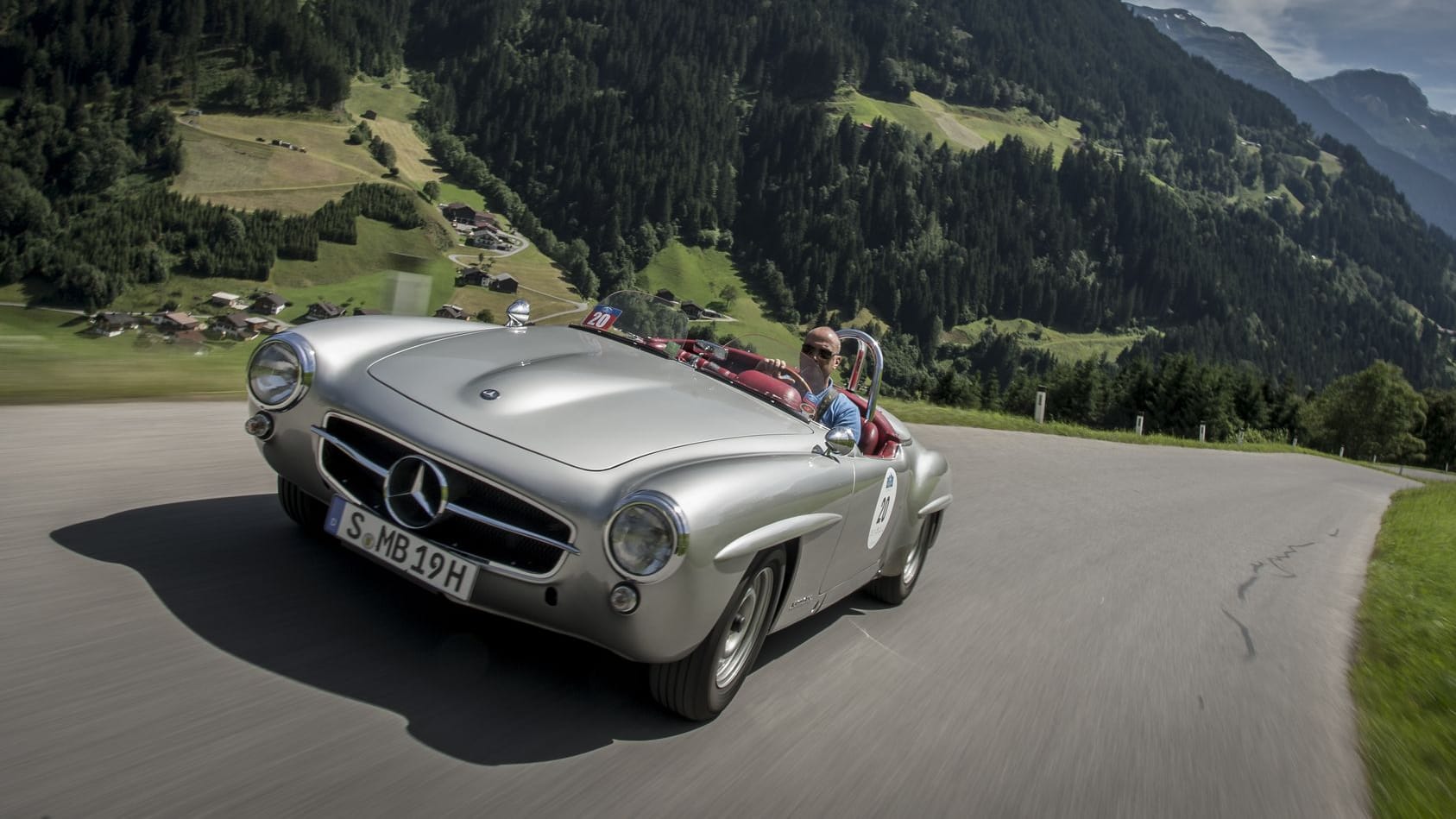 Die schönste Bergziege der Welt: der Mercedes 190 SL-R.