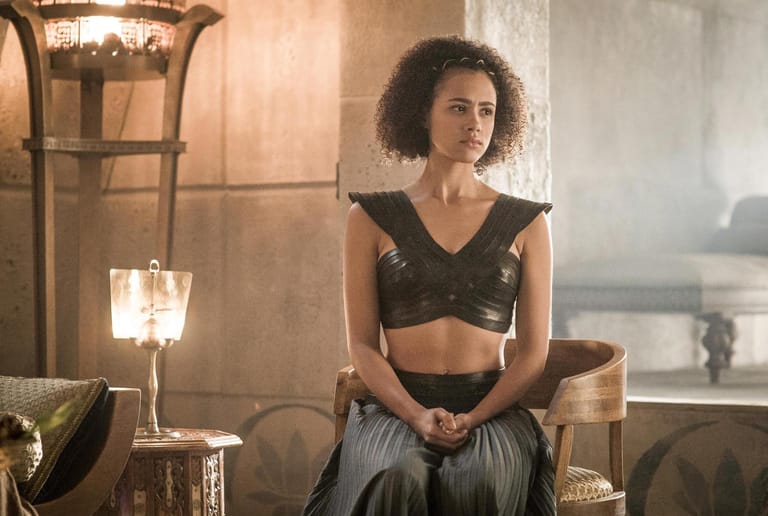 Nathalie Emmanuel spielt in "Game of Thrones" Missandei, eine Übersetzerin, ehemalige Sklavin und jetzt enge Vertraute von Daenerys Targaryen.