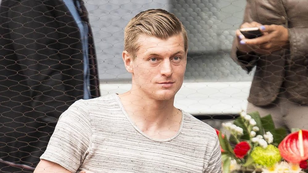 Toni Kroos hat seine Kinder als Tattoos verewigt.