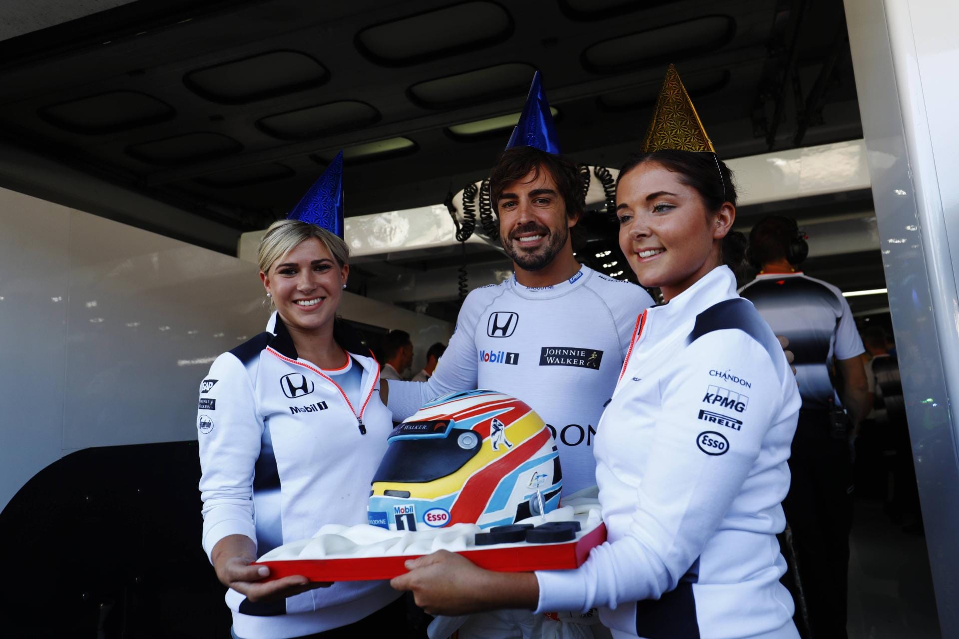 Herzlichen Glückwunsch zum 35. Geburtstag, Fernando Alonso!