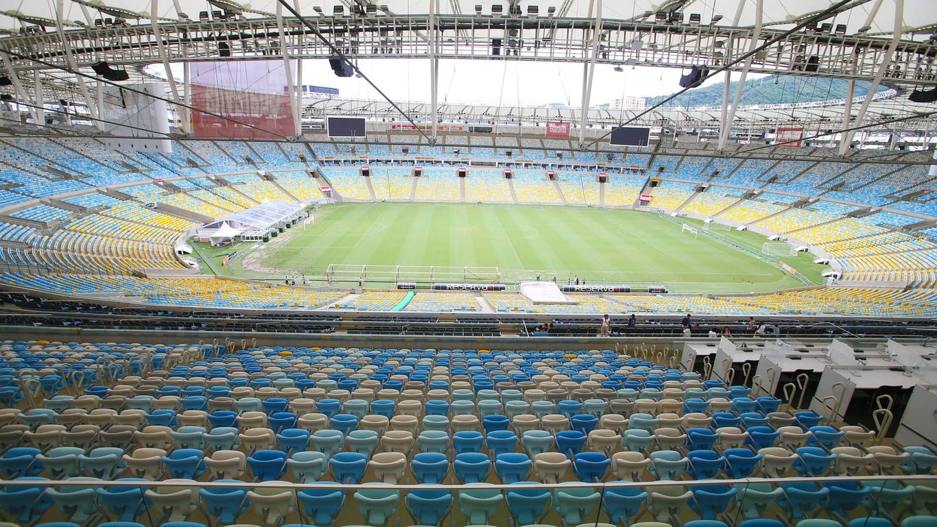 Das Maracana-Stadion ist eine der bekanntesten Arenen der Welt. In ihr finden rund 80.000 Zuschauer Platz. Hier gewann Deutschland 2014 das Finale der Fußball-Weltmeisterschaft gegen Argentinien. Bei Olympia finden neben der Eröffnungs- und Abschlussfeier auch die Finals der Fußball-Turniere statt.