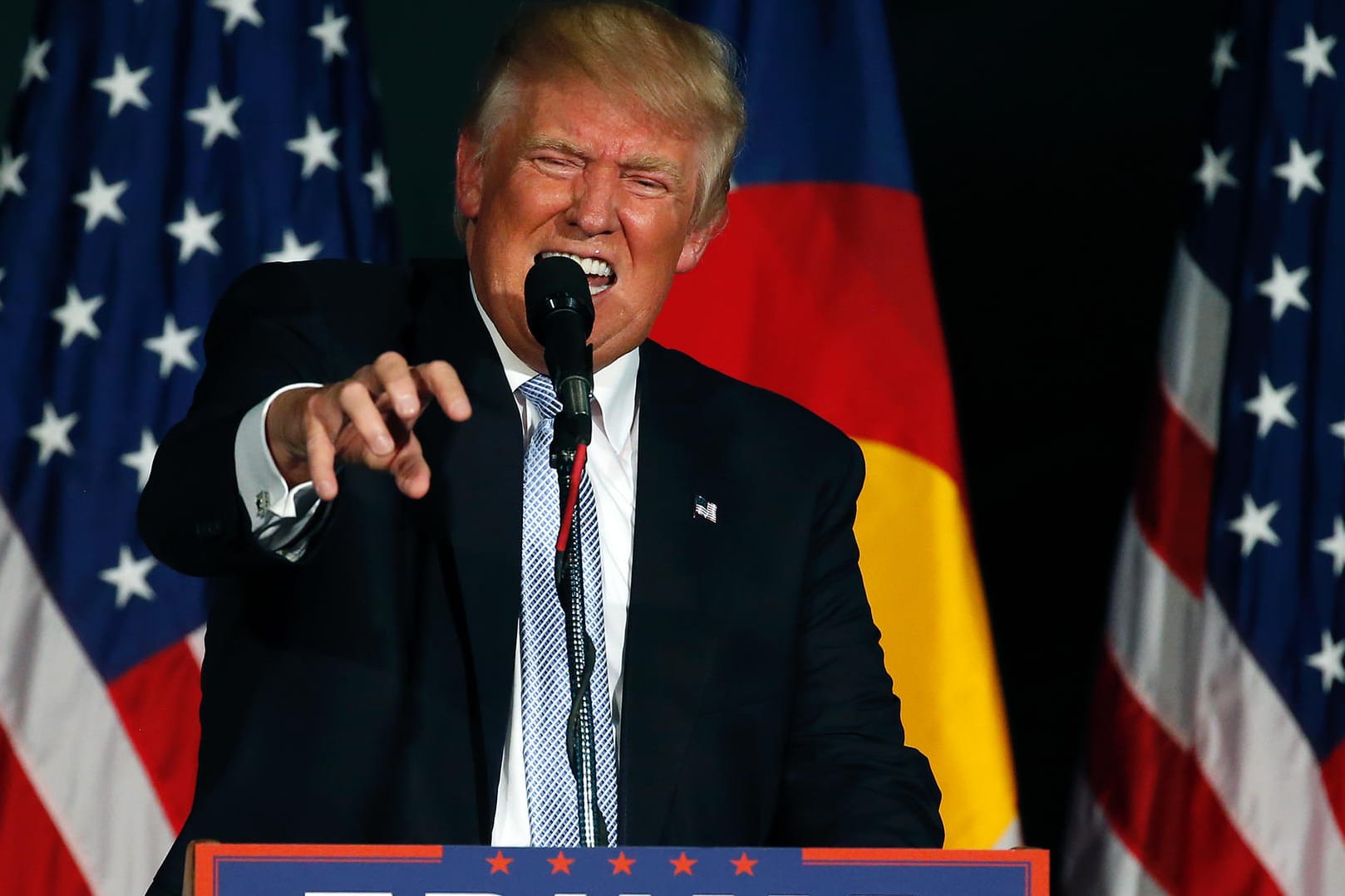 Der Präsidentschaftskandidat der Republikaner, Donald Trump, attackierte die Familie eines getöteten muslimischen US-Soldaten.