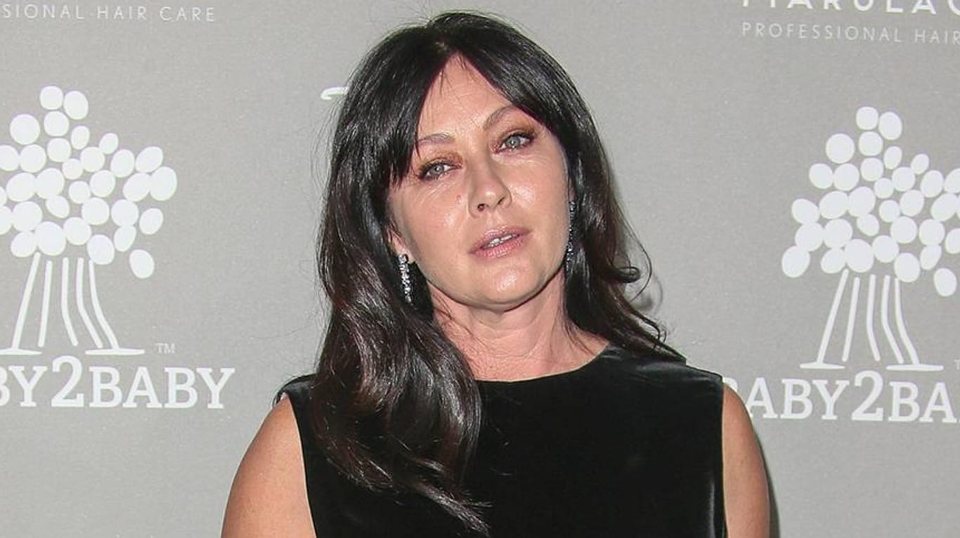 Shannen Doherty bevor sie sich Ende Juli ihre Haare wegen ihrer Chemo abrasieren ließ.