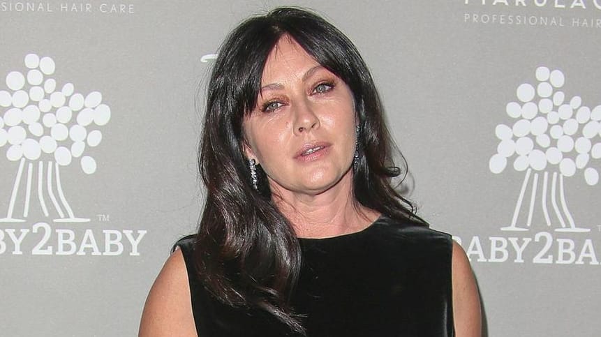 Shannen Doherty bevor sie sich Ende Juli ihre Haare wegen ihrer Chemo abrasieren ließ.