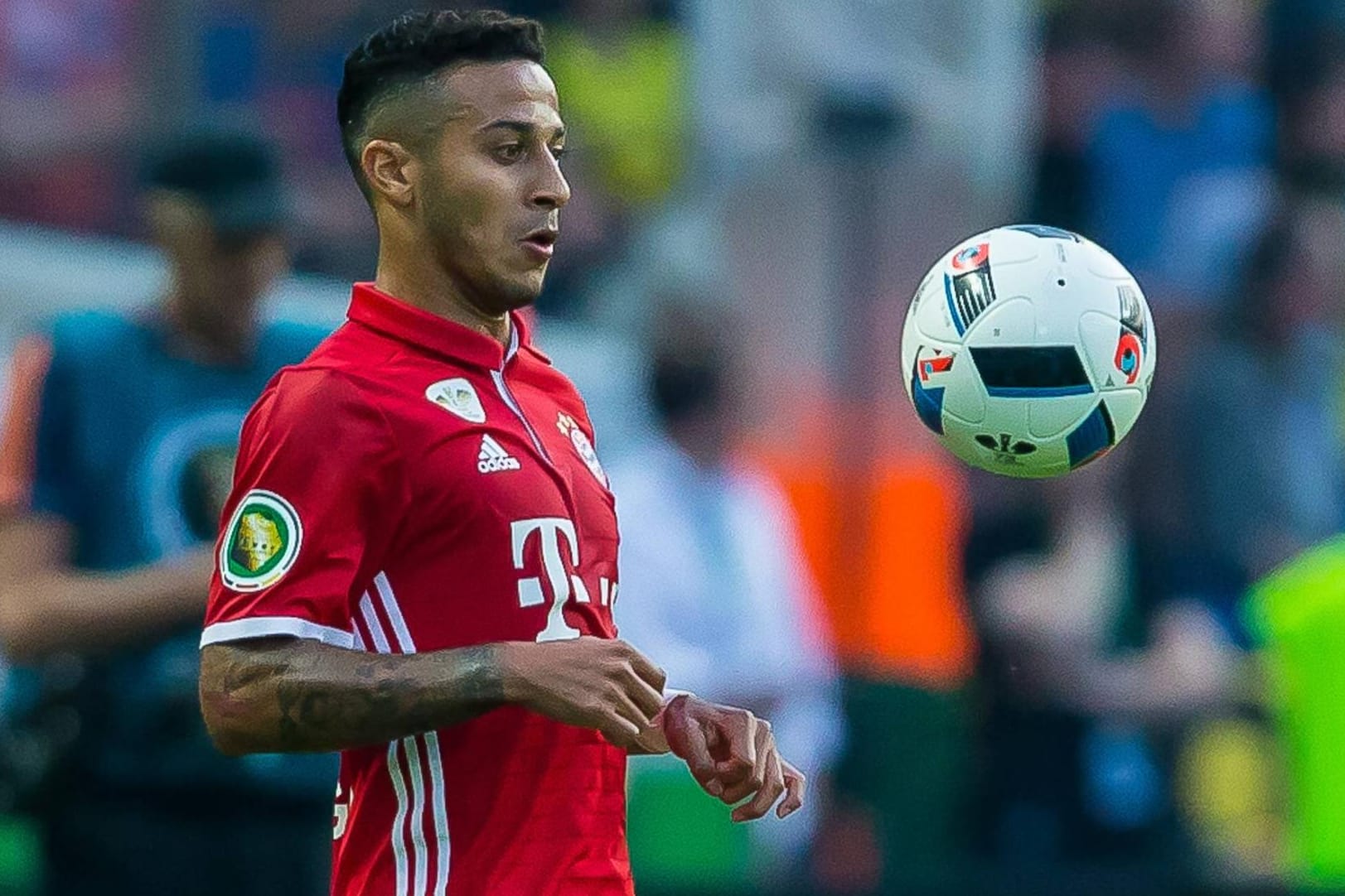 Thiago ist beim FC Bayern in seiner vierten Saison am Ball.