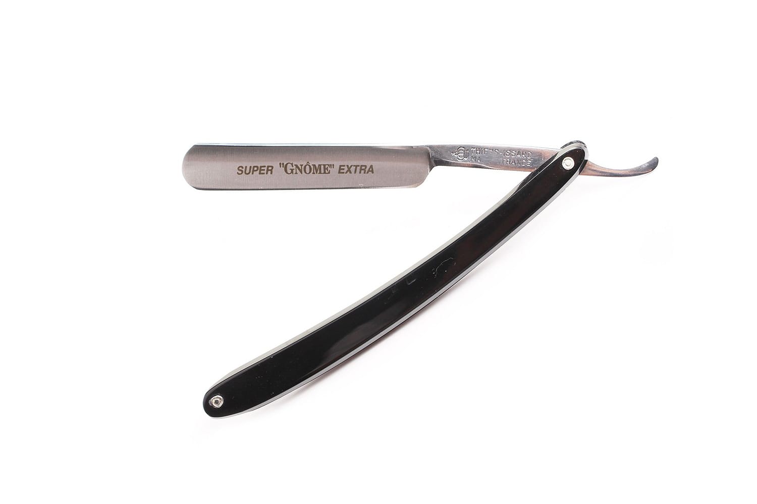 Das schmale 3/8"-Rasiermesser von Thiers Issard (um 120 Euro bei Royal Shave) eignet sich eher für feines Haar sowie Details wie Bartkonturen und Augenbrauen.