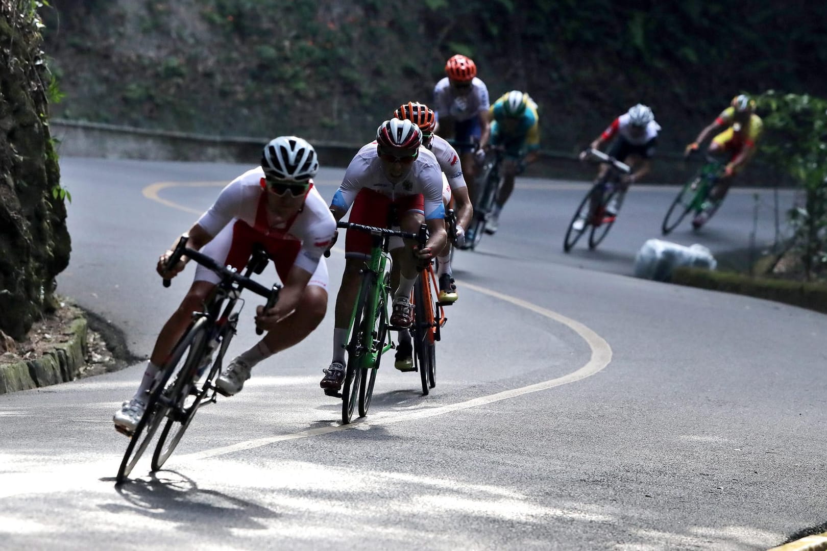 Brutale Abfahrt: Der Radkurs in Rio hatte es in sich. Es gab zahlreiche Stürze.