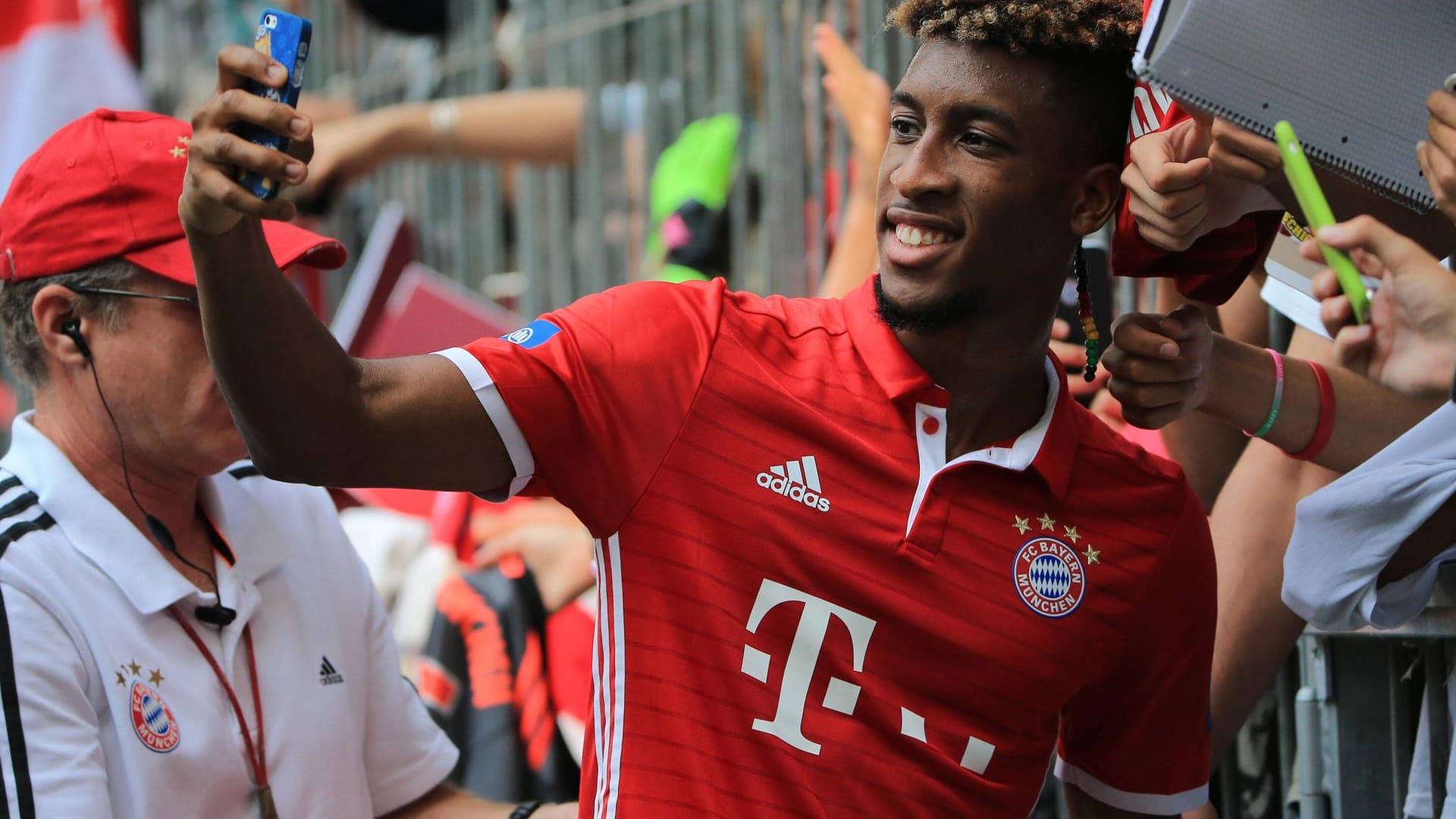 Kingsley Coman fühlt sich pudelwohl beim FC Bayern.