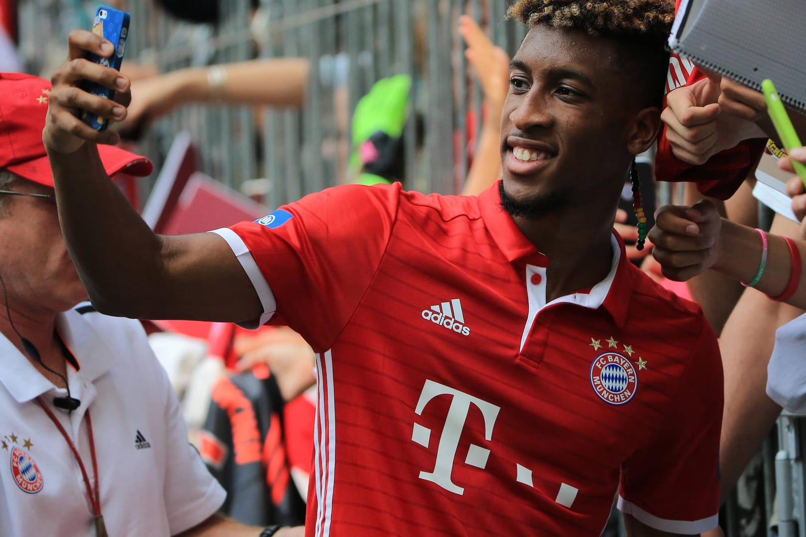 Kingsley Coman fühlt sich pudelwohl beim FC Bayern.