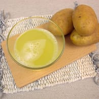 Kartoffelsaft gilt schon lange als Geheimtipp bei Problemen im Magenbereich.