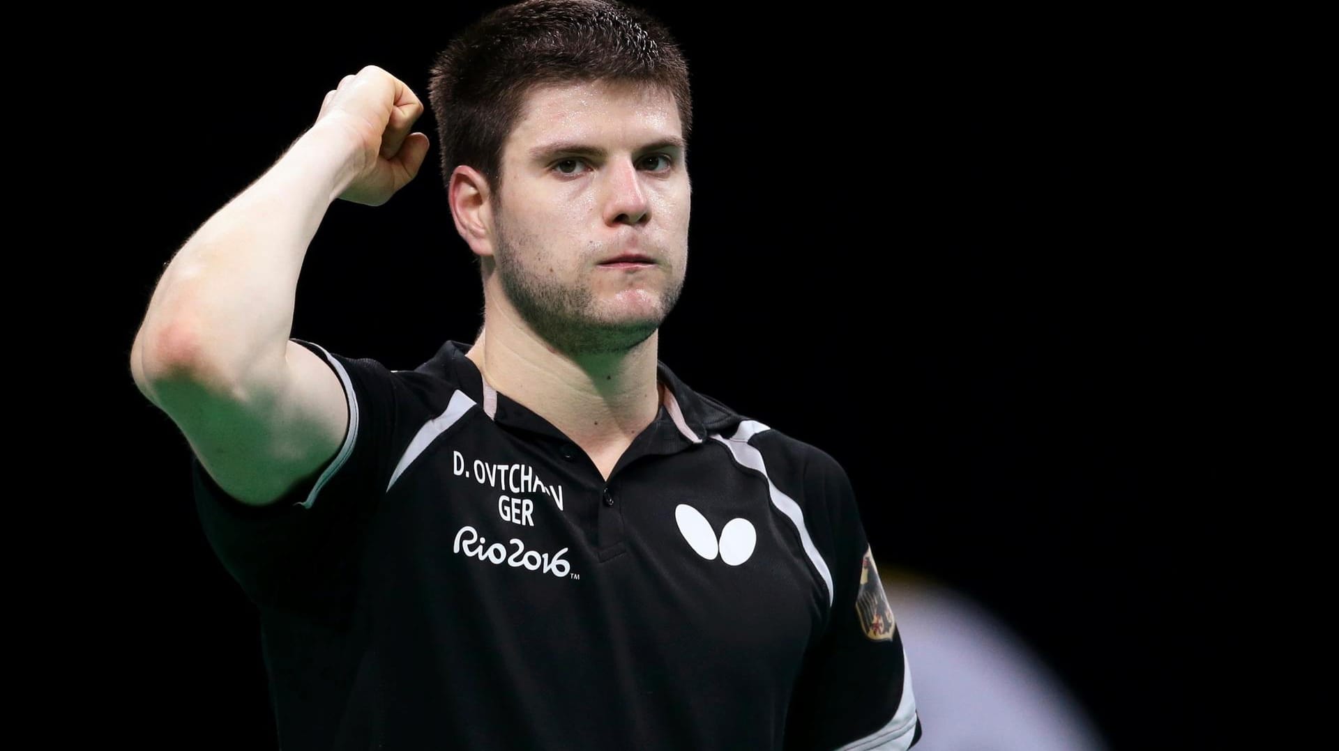 Doch noch geschafft: Tischtennis-Ass Dimitrij Ovtcharov kam nach zähem Beginn doch noch eine Runde weiter. Doch noch geschafft: Tischtennis-Ass Dimitrij Ovtcharov kam nach zähem Beginn doch noch eine Runde weiter.