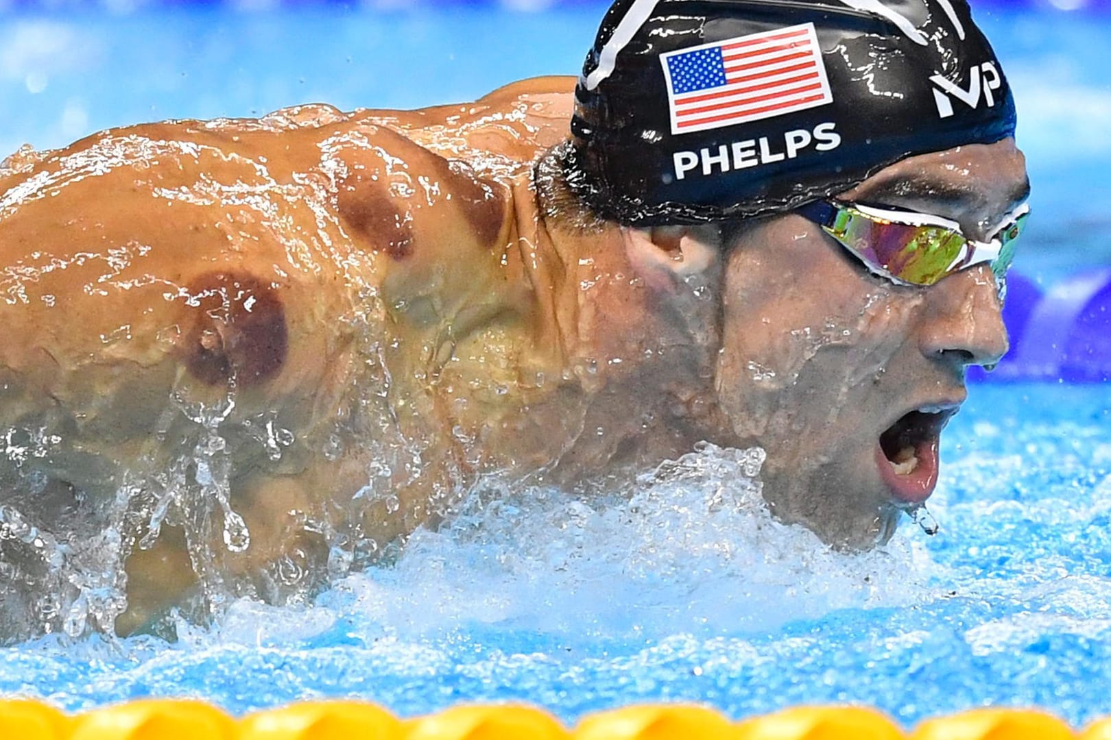 Michael Phelps hat seiner Karriere ein weiteres außergewöhnliches Kapitel hinzugefügt.