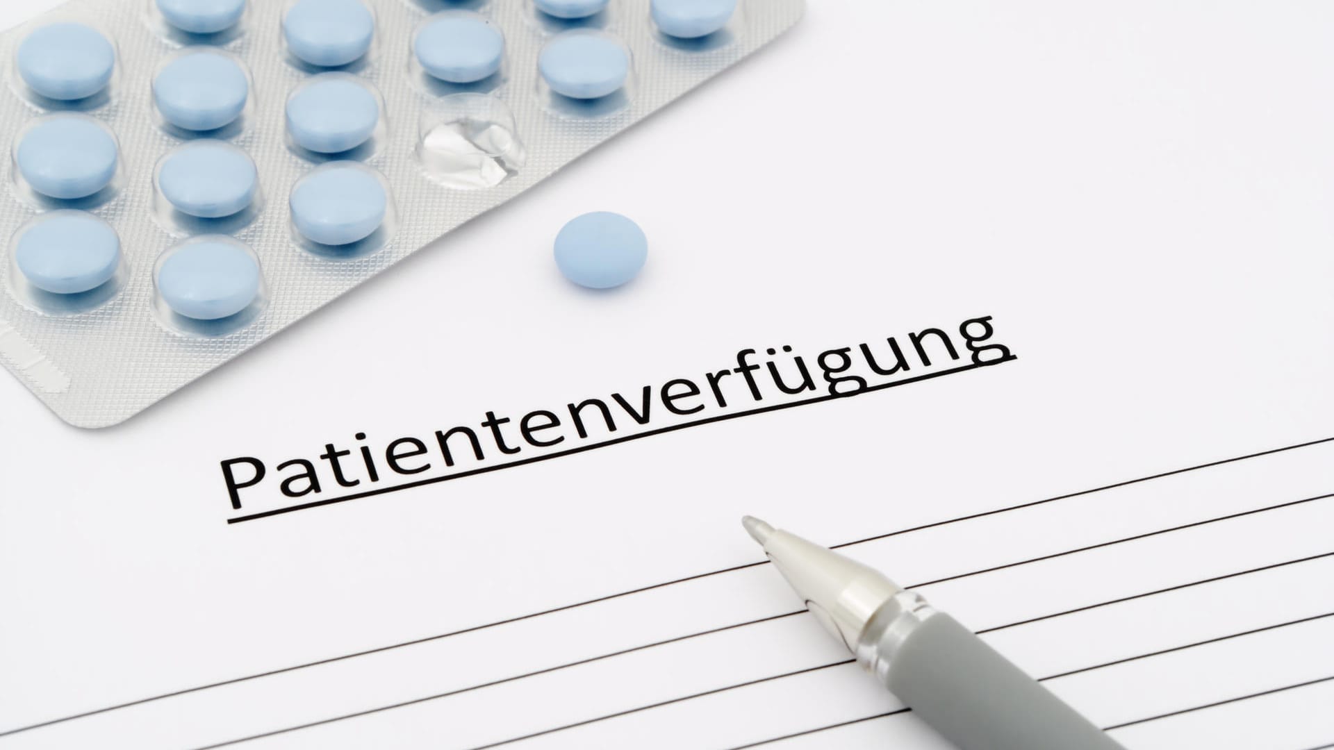 Die Patientenverfügung sollte sorgfältig verfasst werden.