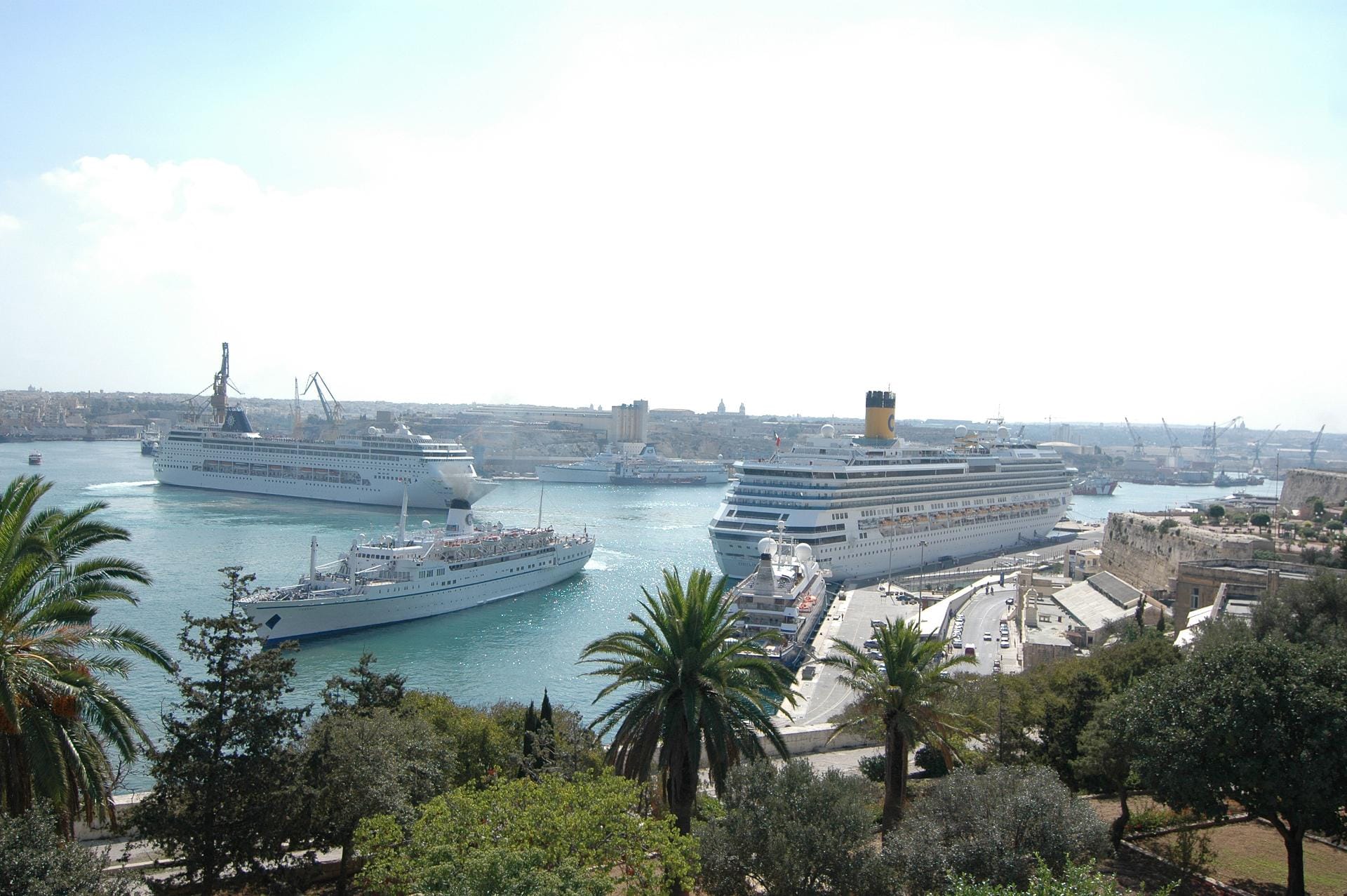 Kreuzfahrtschiffe haben häufig einen Halt auf Malta.