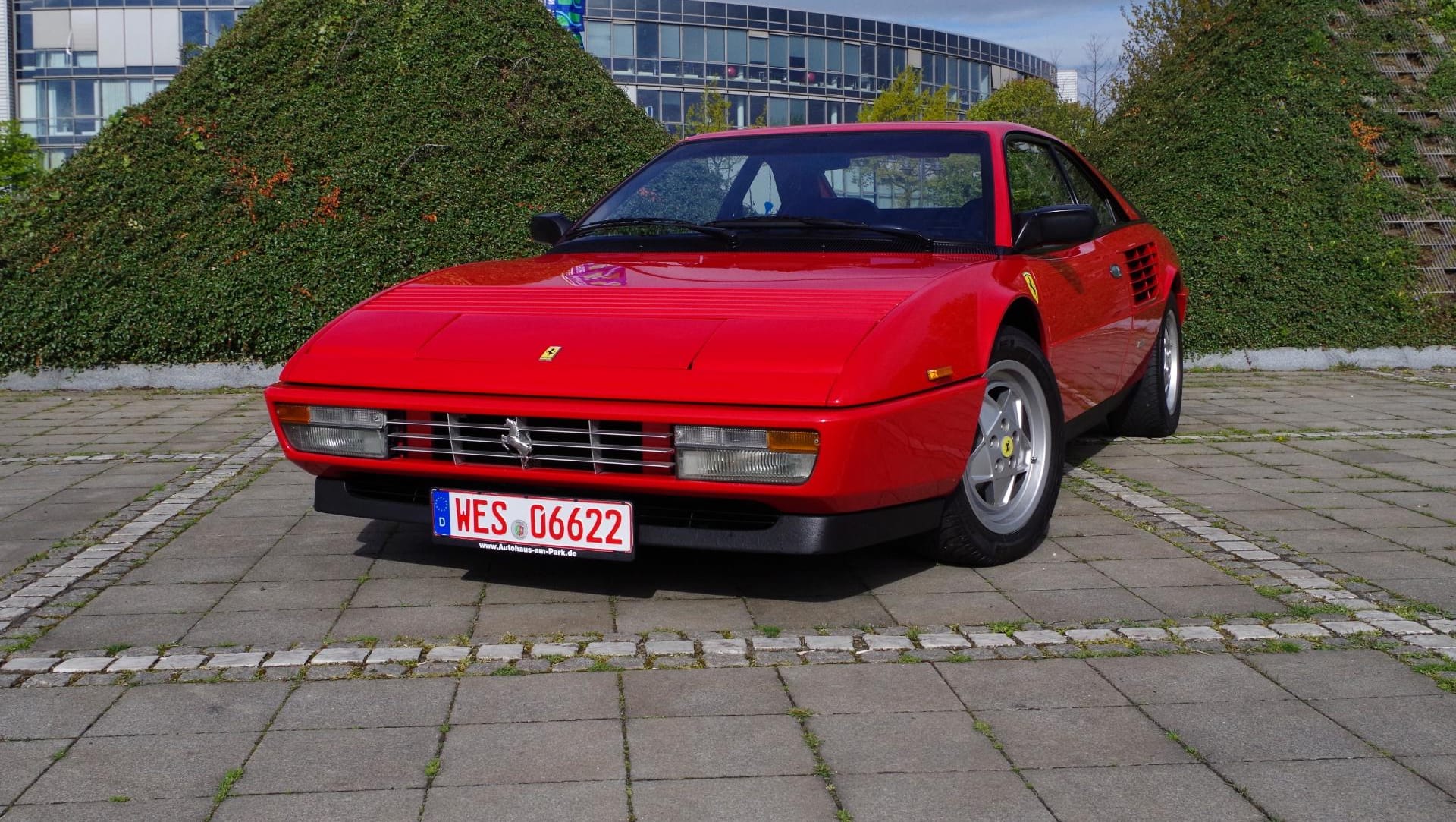 Der Ferrari Mondial ist unter den Rennern aus Maranello fast schon ein Schnäppchen. Günstiger kann man heute kaum Ferrari fahren.