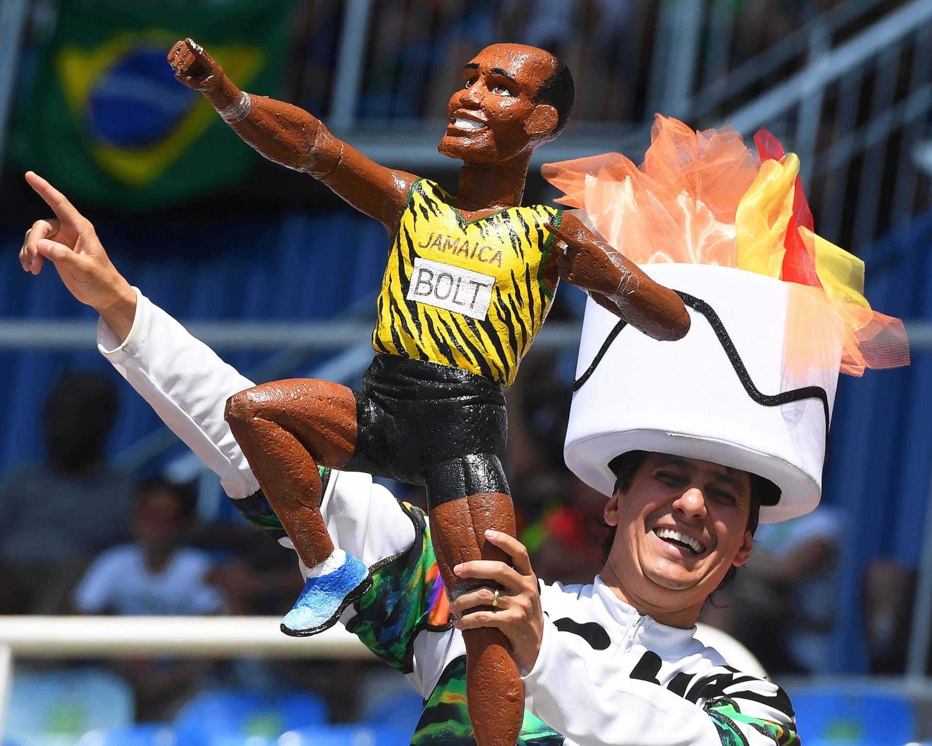 Der Name "Bolt" zieht die Massen an. Während gestern Abend viele Plätze im Olympiastadion leerblieben, war die Arena beim 100 Meter-Finale ausverkauft. Auch dieser Fan scheint ein großer Sympathisant des Jamaikaners zu sein.