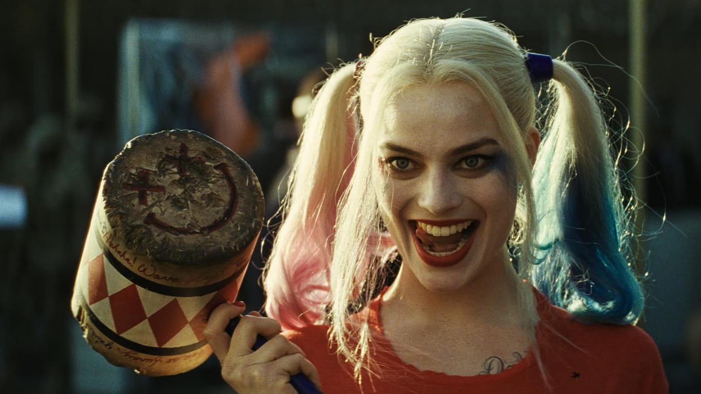 Harley Quinn (Margot Robbie) macht der Heldenjob sichtlich Spaß.