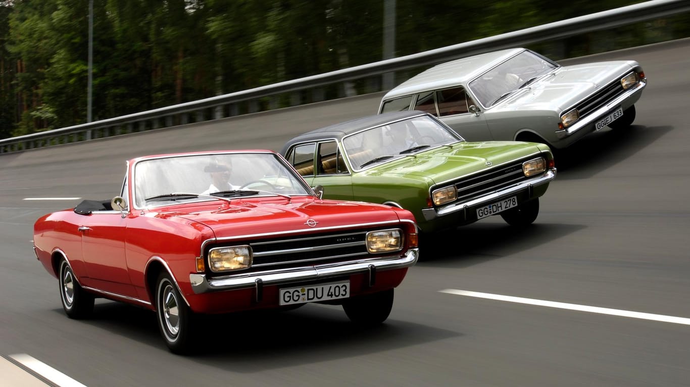 Über ein Jahrzehnt hat der Opel Rekord die deutschen Straßen beherrscht.