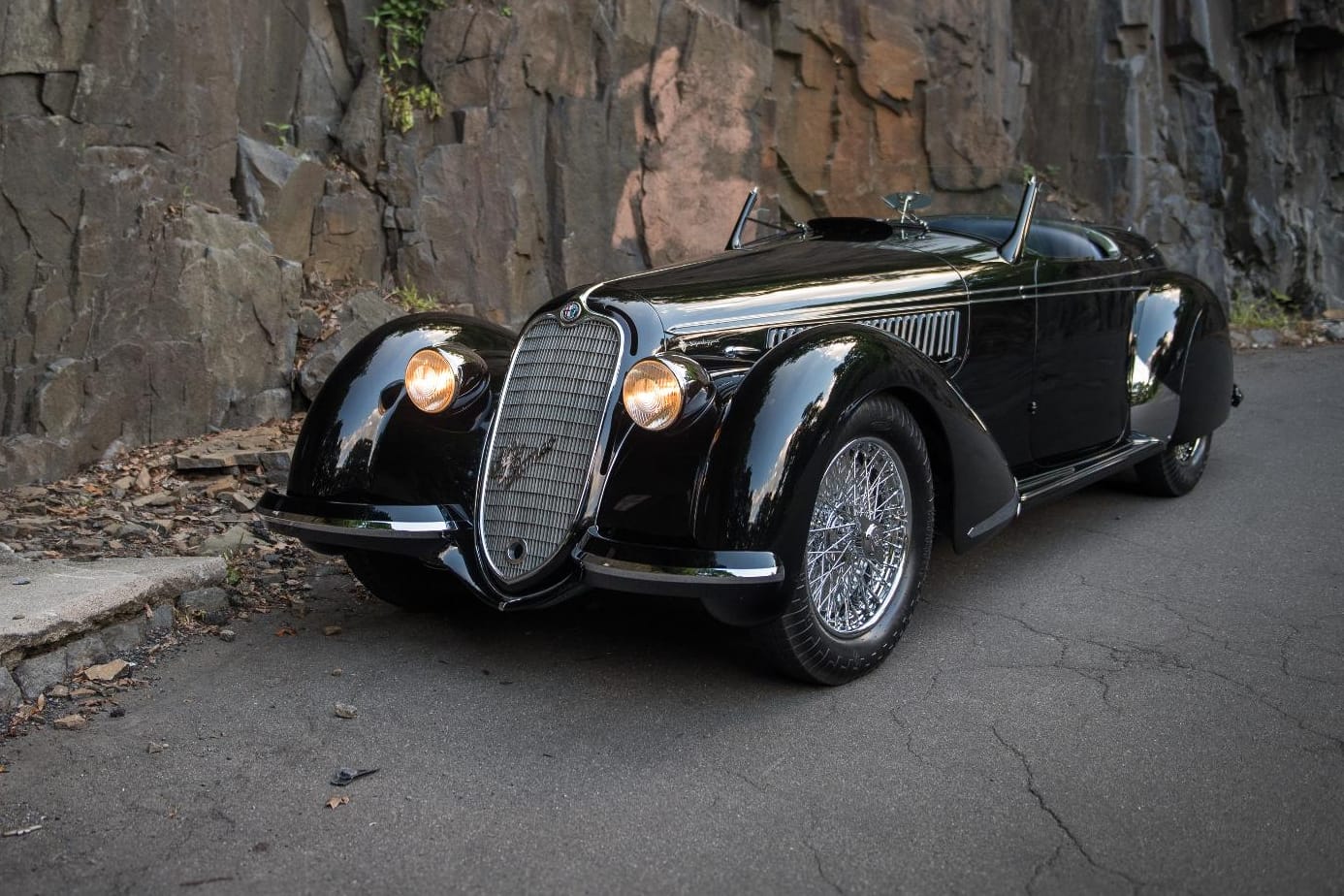 Der Alfa Romeo 8C 2900B Lungo Spider fährt in die Top-10 der teuersten Oldtimer der Welt.