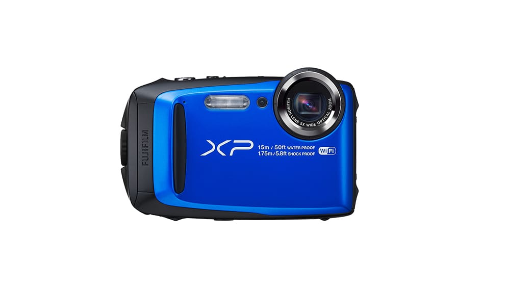 Die Fujifilm XP 90, getestet mit der Gesamtnote "Befriedigend" (Note 3,1), bekommt der Käufer für 213 Euro eine robuste und wasserdichte Outdoor-Kamera.