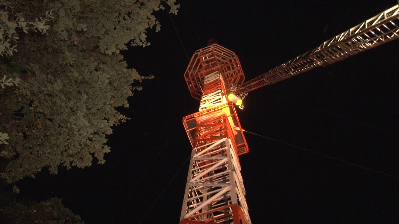 Fernsehturm Molbergen: Vier Jungen kletterten auf das 222 Meter hohe Bauwerk.