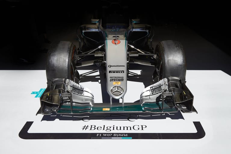 Bereit für den Einsatz: Nico Rosbergs Auto in der Mercedes-Garage.